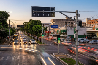 Cuiabá muda semáforos a partir desta sexta: veja os pontos afetados e como as alterações podem melhorar o trânsito